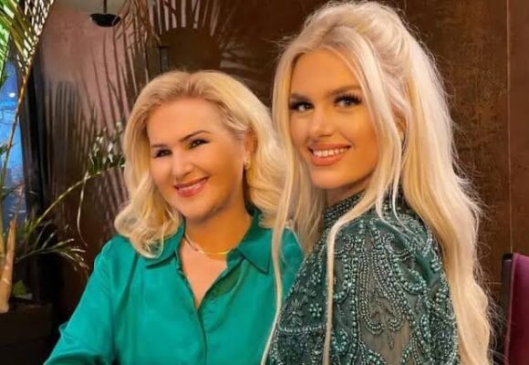 Learta shkon në punë me papuçe, Shyhretit nuk do t’i pëlqejë aspak ta shoh rejën e saj në këtë gjendje – e do të rregulluar
