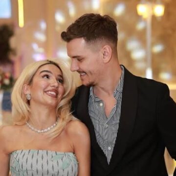 adri Kaq kohë pas martesës, Adri dhe Iliriana më në fund japin lajmin e madh – çifti me lot në sy nga lumturia